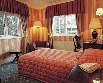 Briggens House 호텔 런던 외부 사진